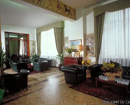 Hotel Moderno Siena