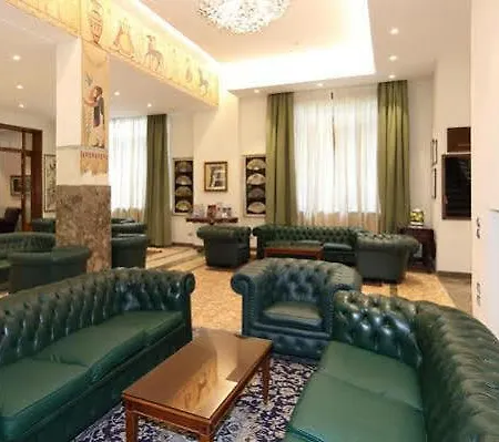 Hotel Moderno 3*