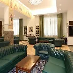 فندق Moderno 3*