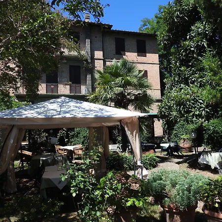 Hotel Moderno 3*