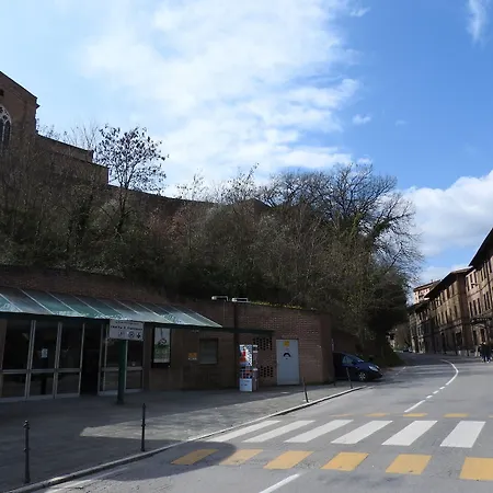 Moderno Siena