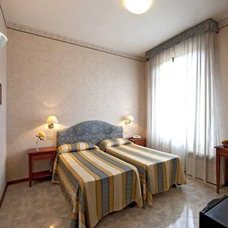 Moderno Siena